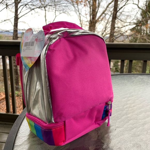 JoJo lunchbox! - Picture 2 of 2